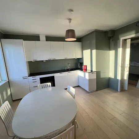 Cozy With Short Distance To The Center Appartement *