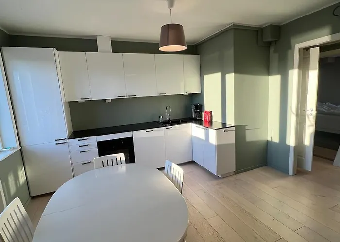 Cozy With Short Distance To The Center Apartment *